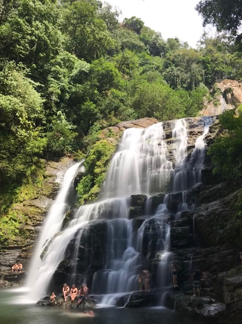 Nauyaca waterfall system