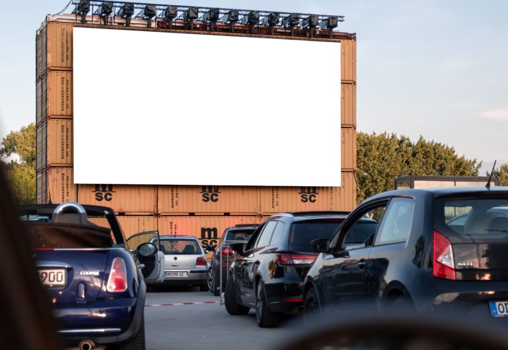drive in movie theater 