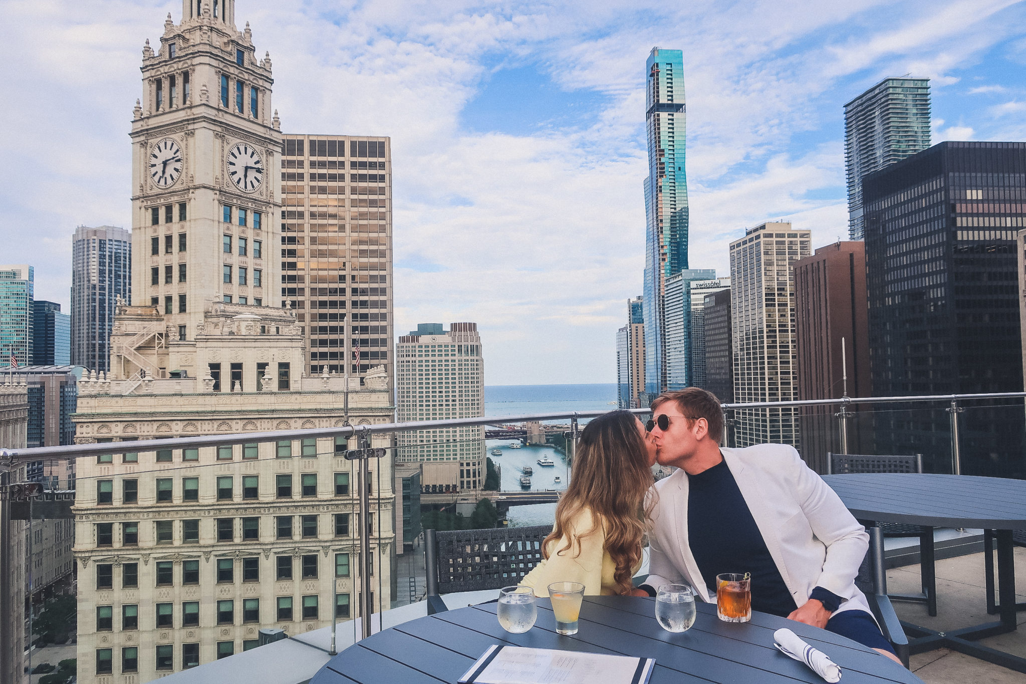 11 Fabulous City Hotels With Best Views In Chicago - Valentina's ...