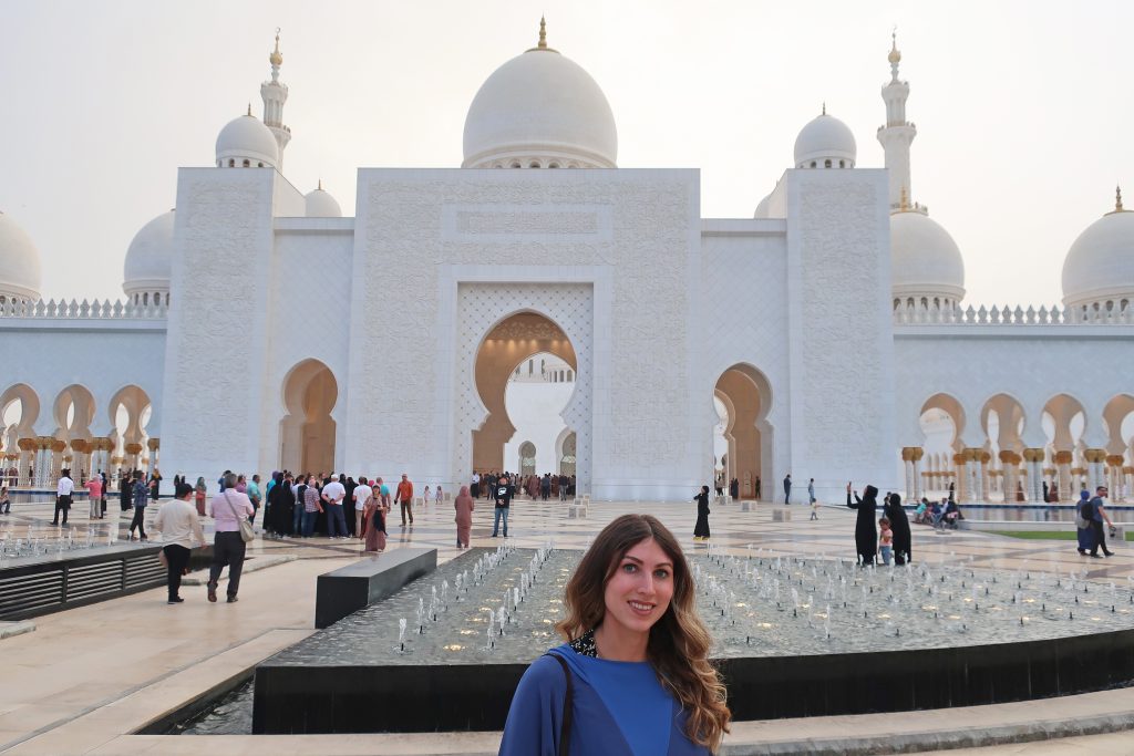 girl in front of grand mosque 