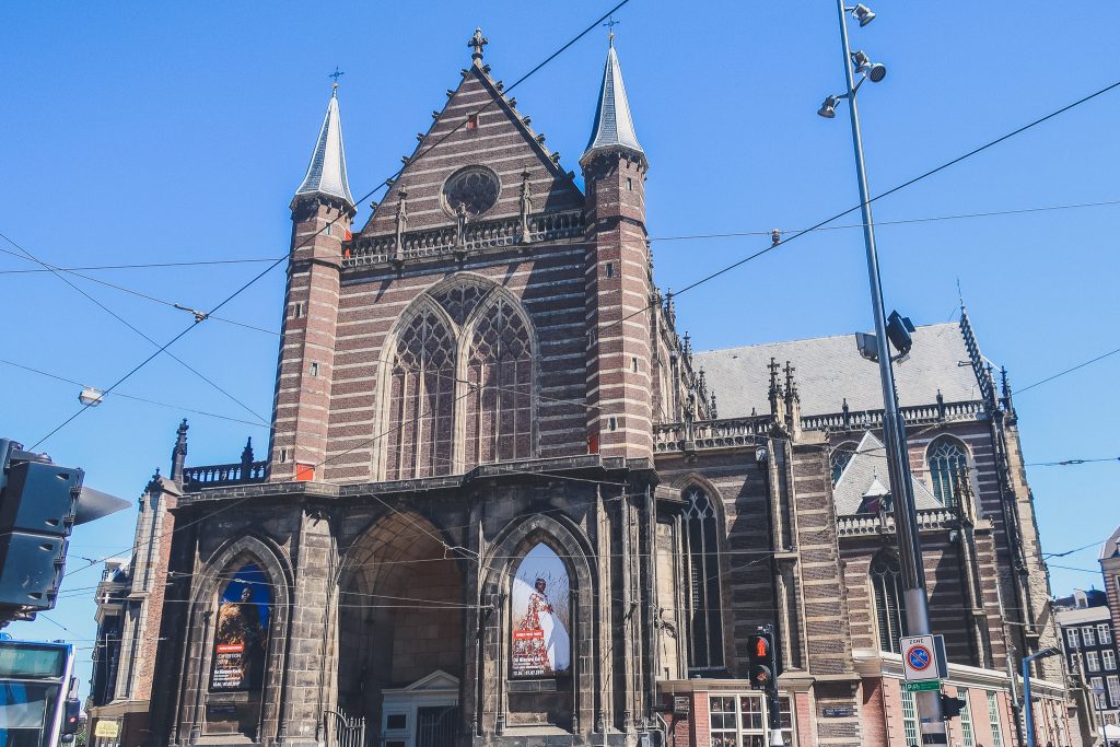 Facade of New Church in Amsterdam 