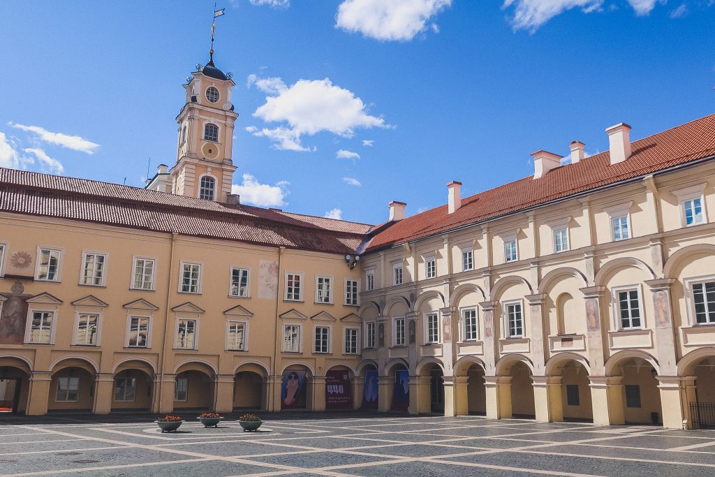 Vilnius University courtyard 