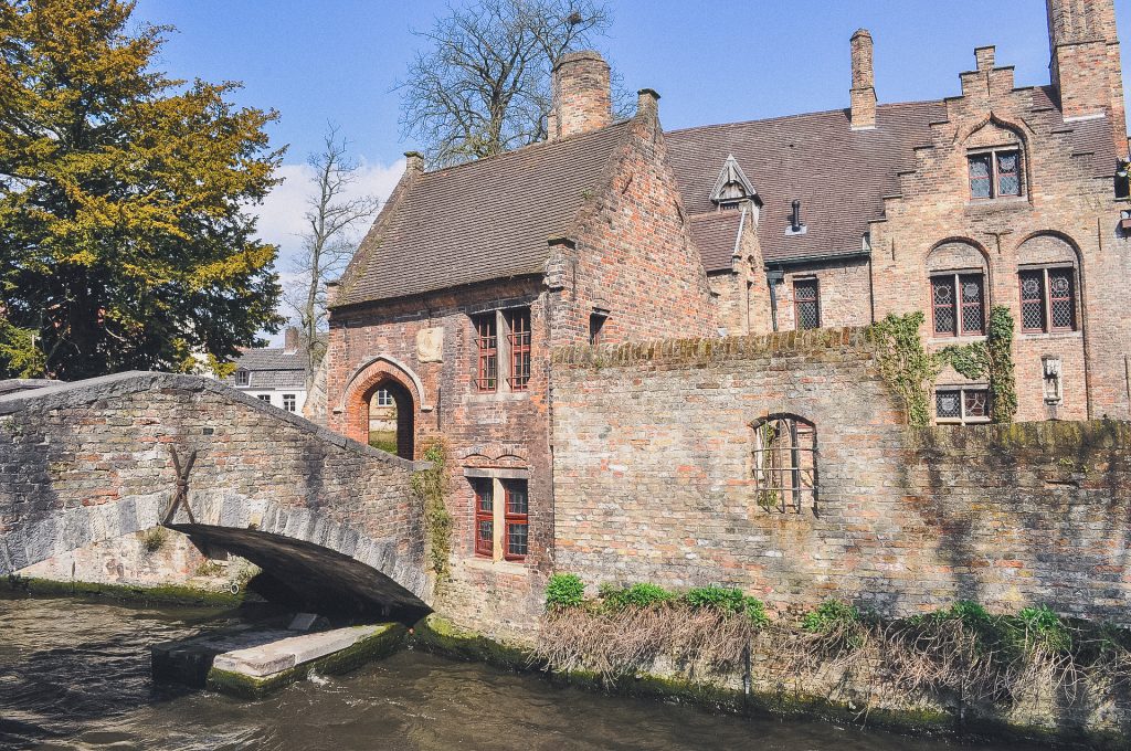 Bonifacius Bridge