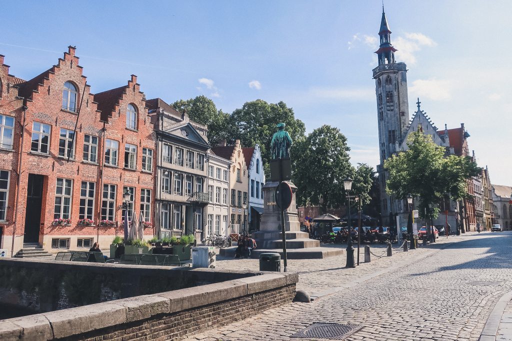 Jan van Eyck Square, Bruges