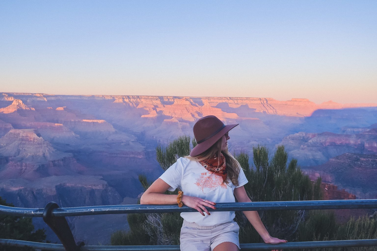 What to Wear at the Grand Canyon: 10 Must Have Fashion Items