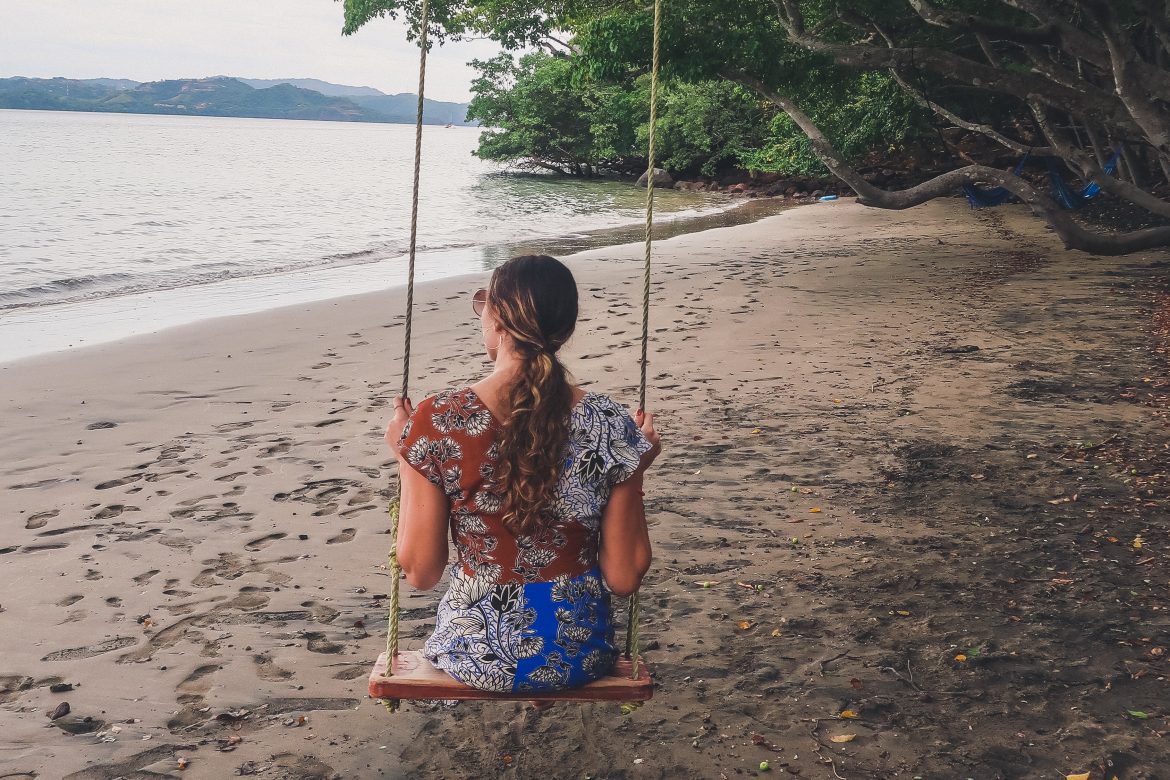 13 Impressive Items to Elevate Your Vacation Look What to Wear in