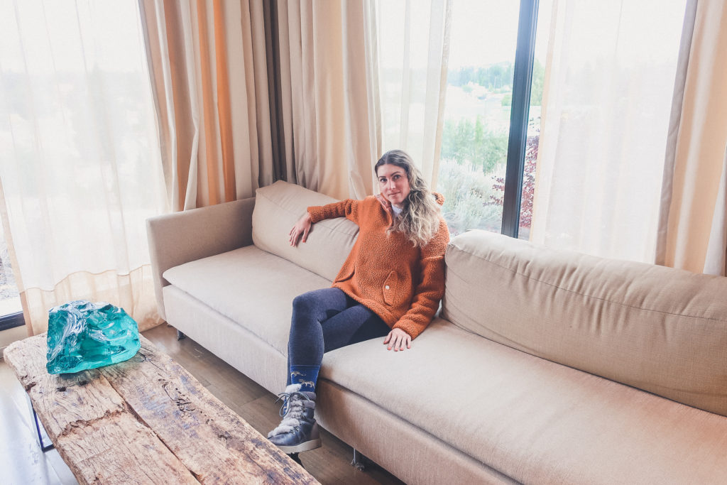 woman relaxing at Wyndham EL Calafate