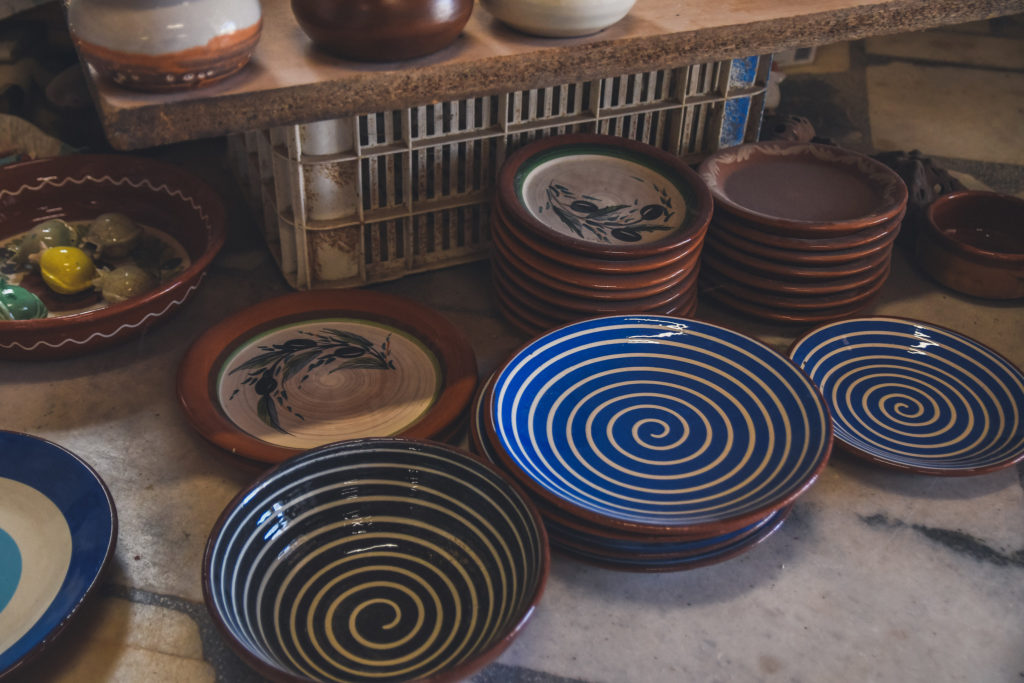 ceramics for sale in Greece