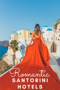 Best Santorini Hotels for Honeymooners 